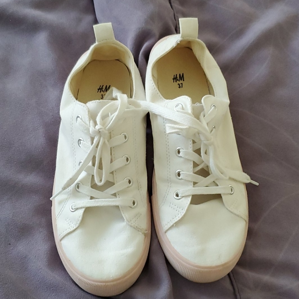 H&M sneakers